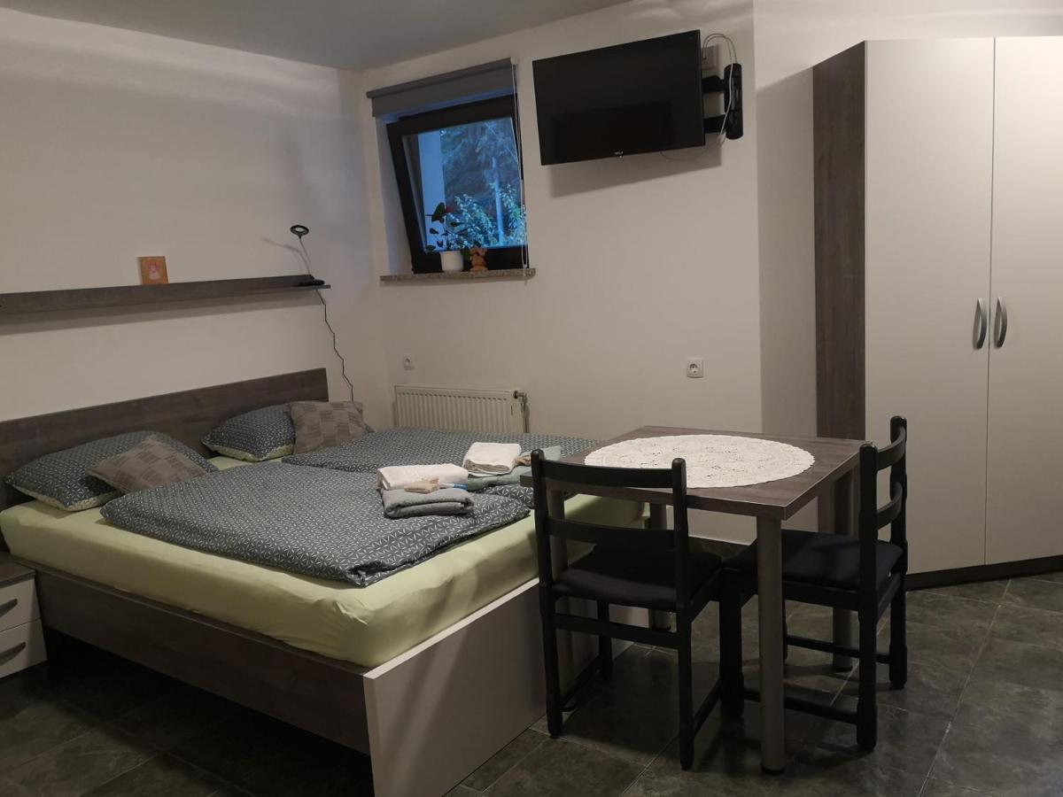 Apartma Jutersek 2+2 Libelice Esterno foto